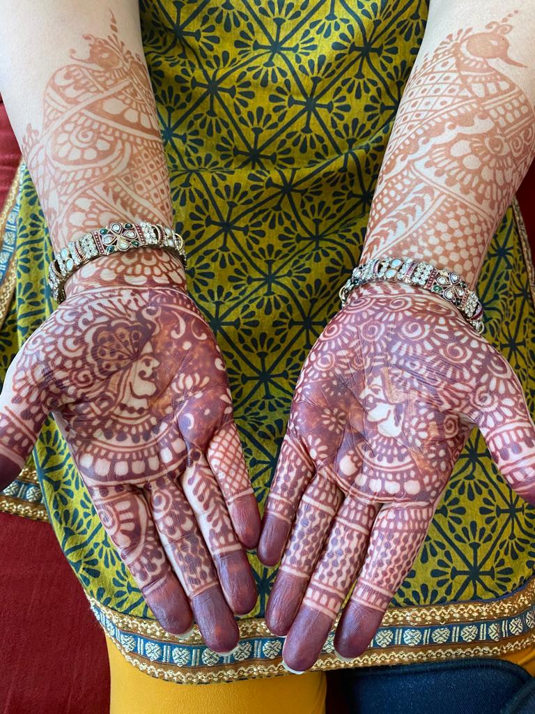 Henna stain Natural